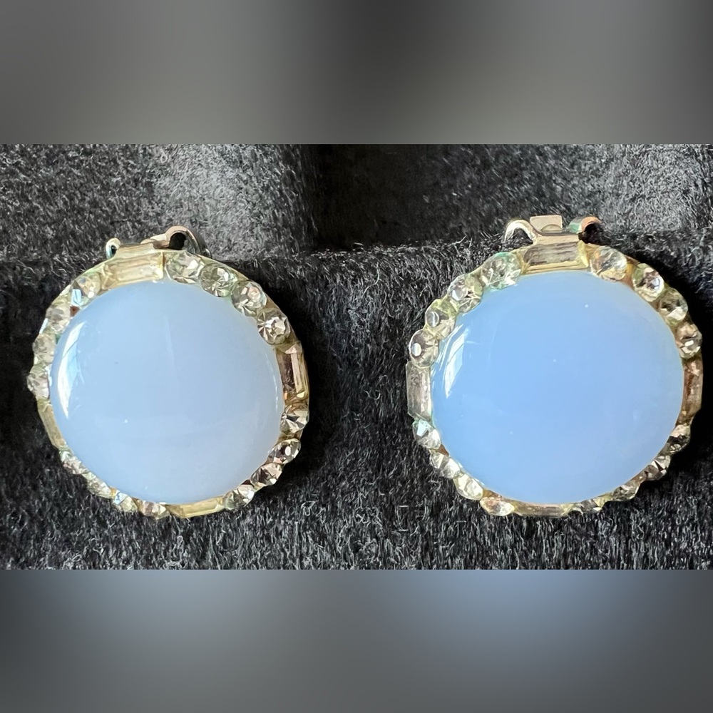 Vintage Blue & Silver Faux Moonstone & Rhinestone Cabochon Clip On Earrings GUC